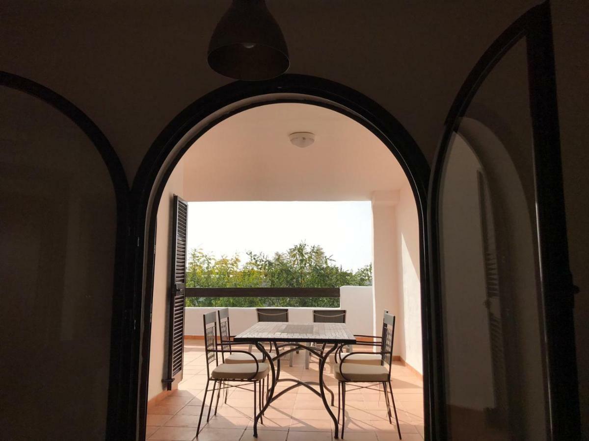 Luxury Apartment Set In Dona Julia Golf Course Casares Exterior photo