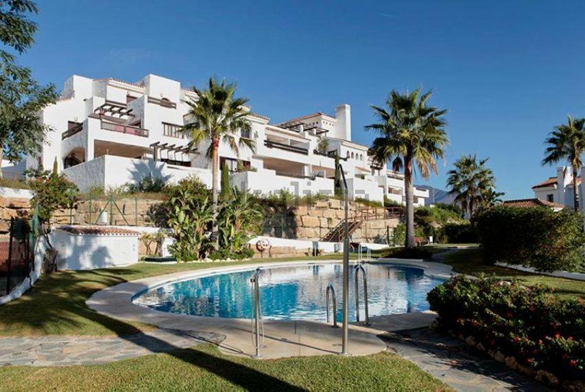 Luxury Apartment Set In Dona Julia Golf Course Casares Exterior photo